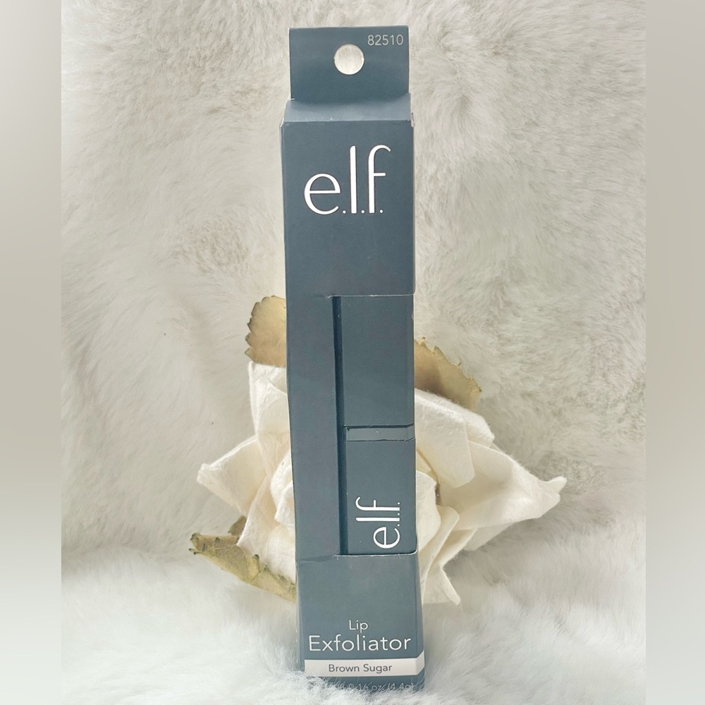 New with tag e.l.f. Lip Exfoliator in Brown Sugar. with vitamin E & shea butter